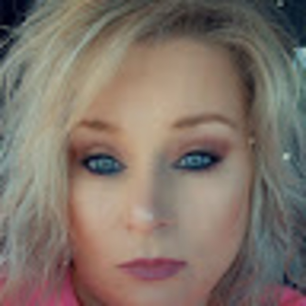 Meet your Posher, Candi